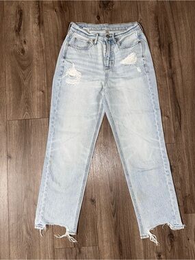 Denim Light Blue Distressed Straight-Leg Jeans Hi-Rise 90’s Boyfriend